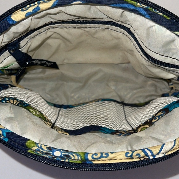 NWOT Vera Bradley Quilted Cosmetic Bag - Picture 6 of 14